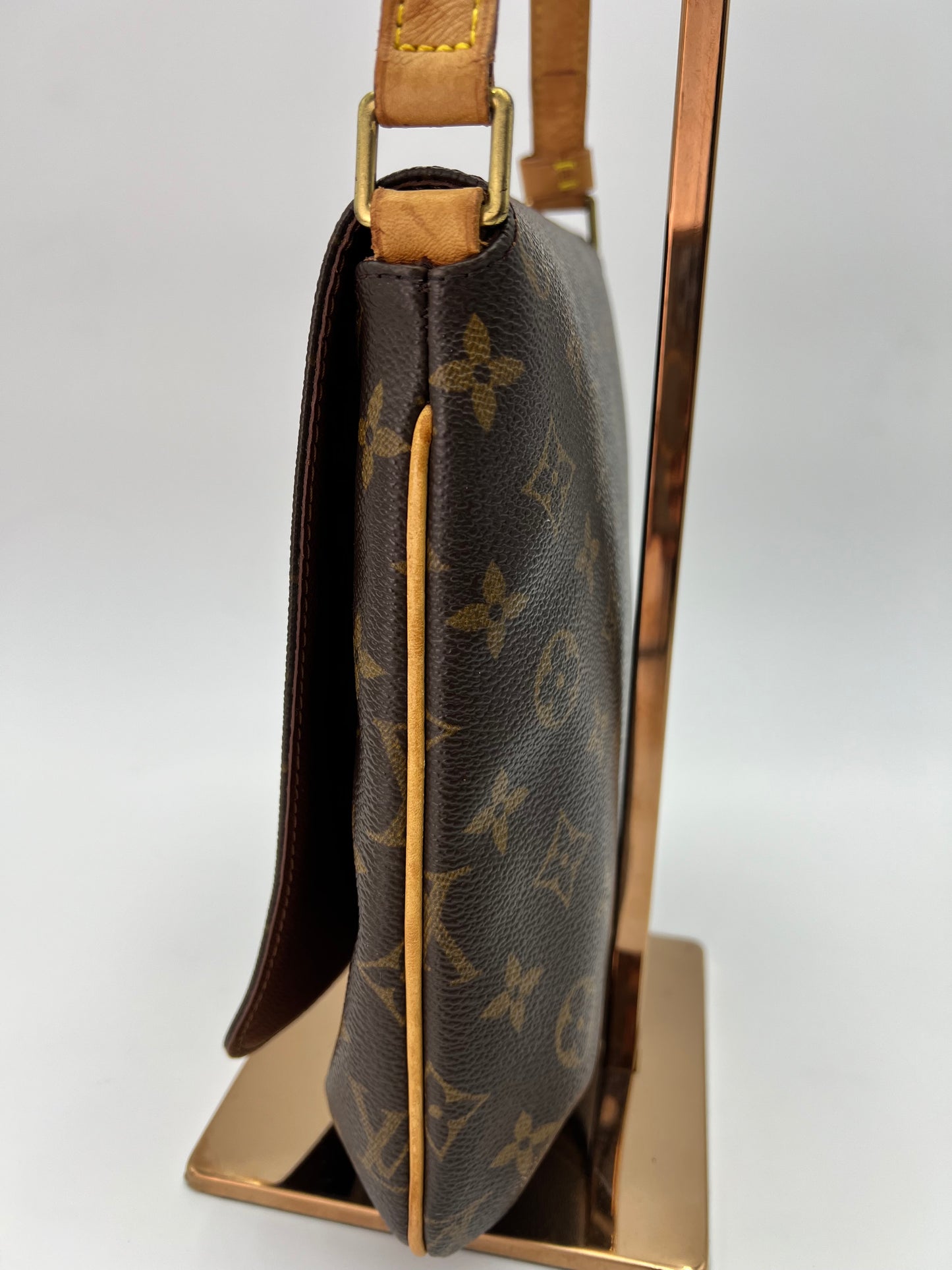 Louis Vuitton Musette Salsa Short
