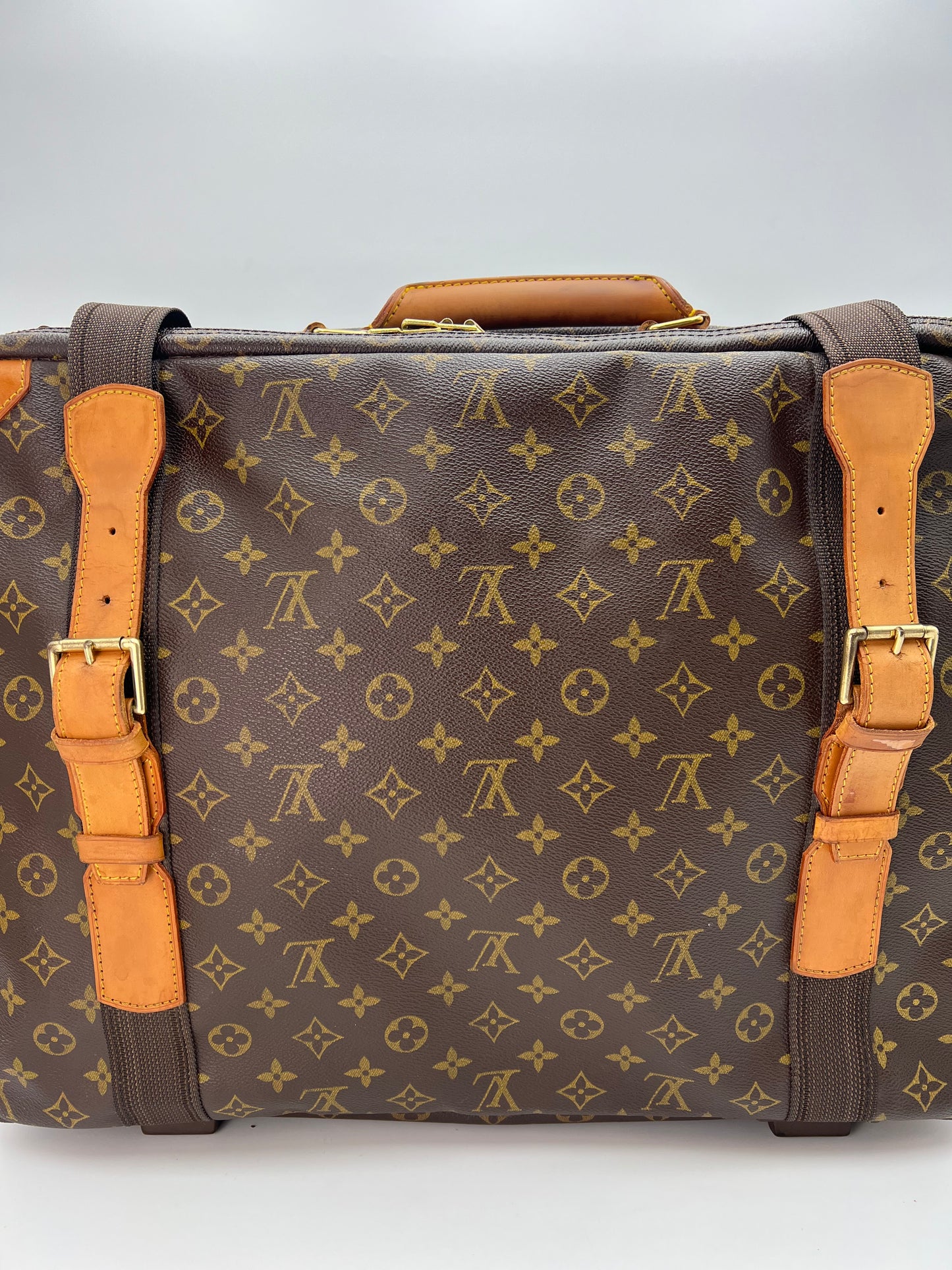 Louis Vuitton Satellite 53