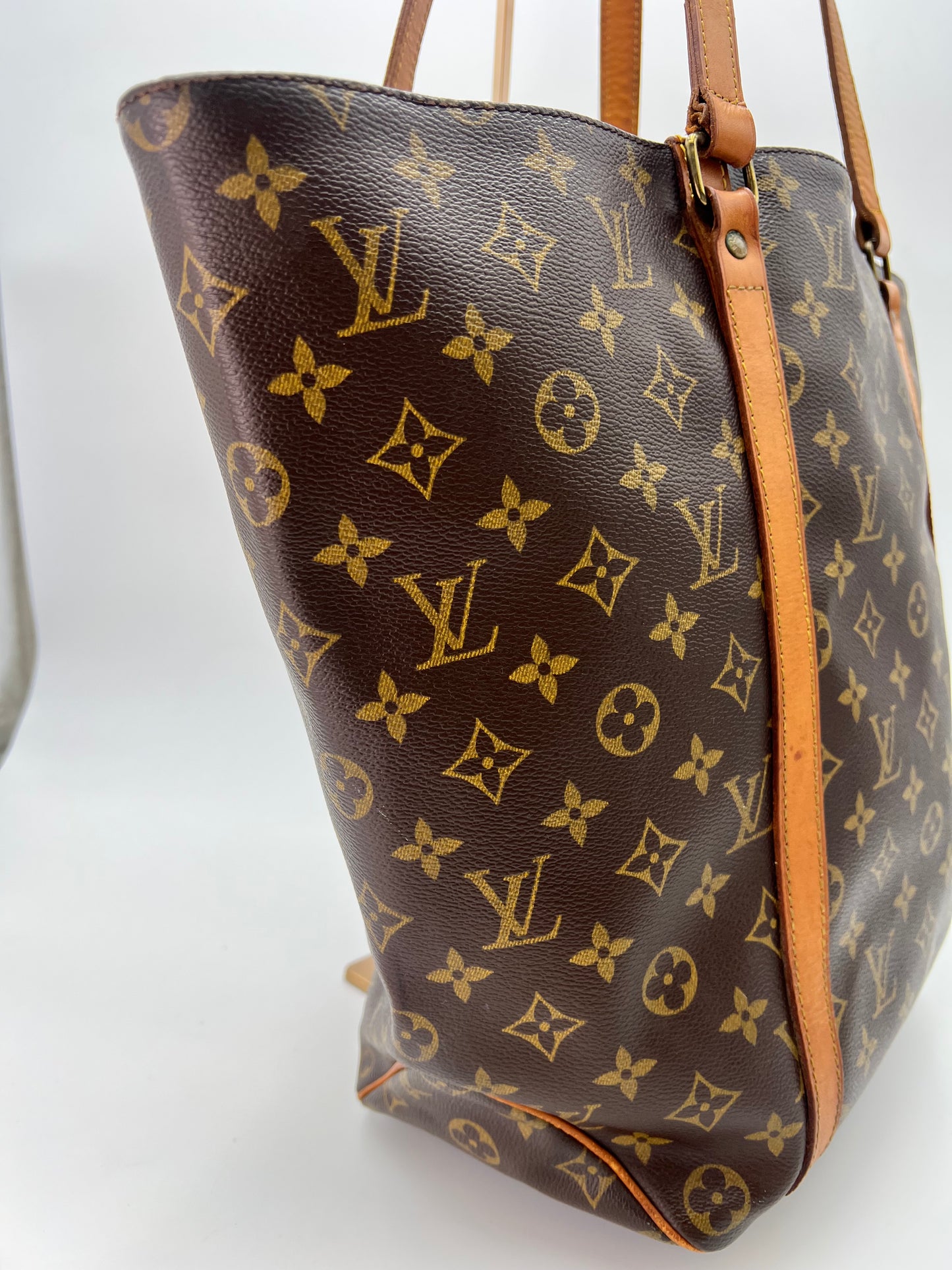 Louis Vuitton Sac Shopping Tote