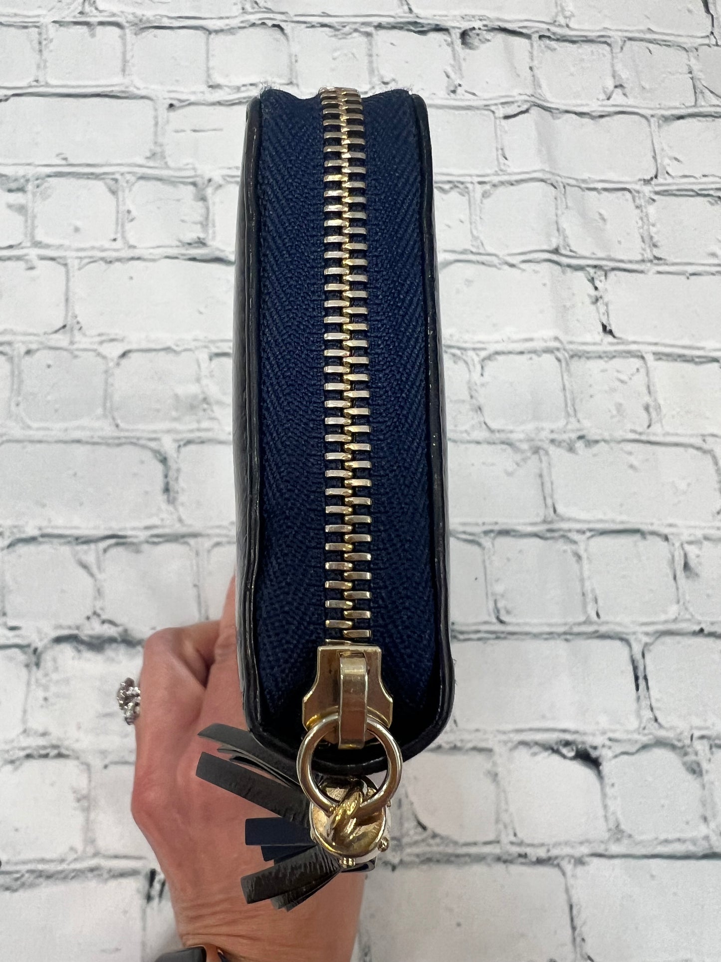 Gucci Patent SOHO Zippy Wallet - Navy