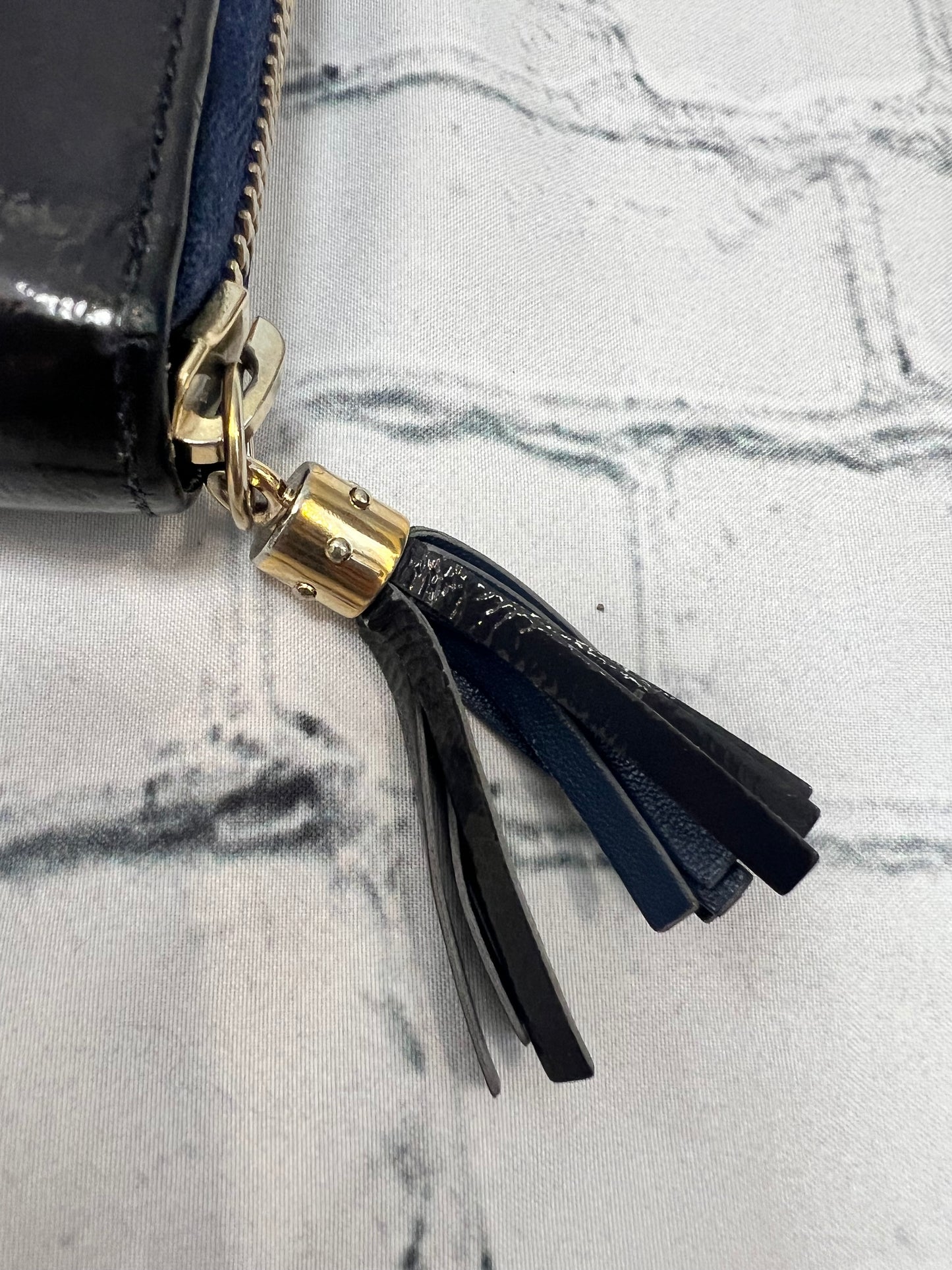 Gucci Patent SOHO Zippy Wallet - Navy